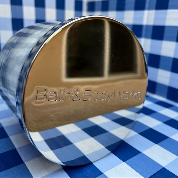 WINTER CANDY APPLE Bath & Body Works 3-Wick Candle Home Fragrance - Picture 9 of 9